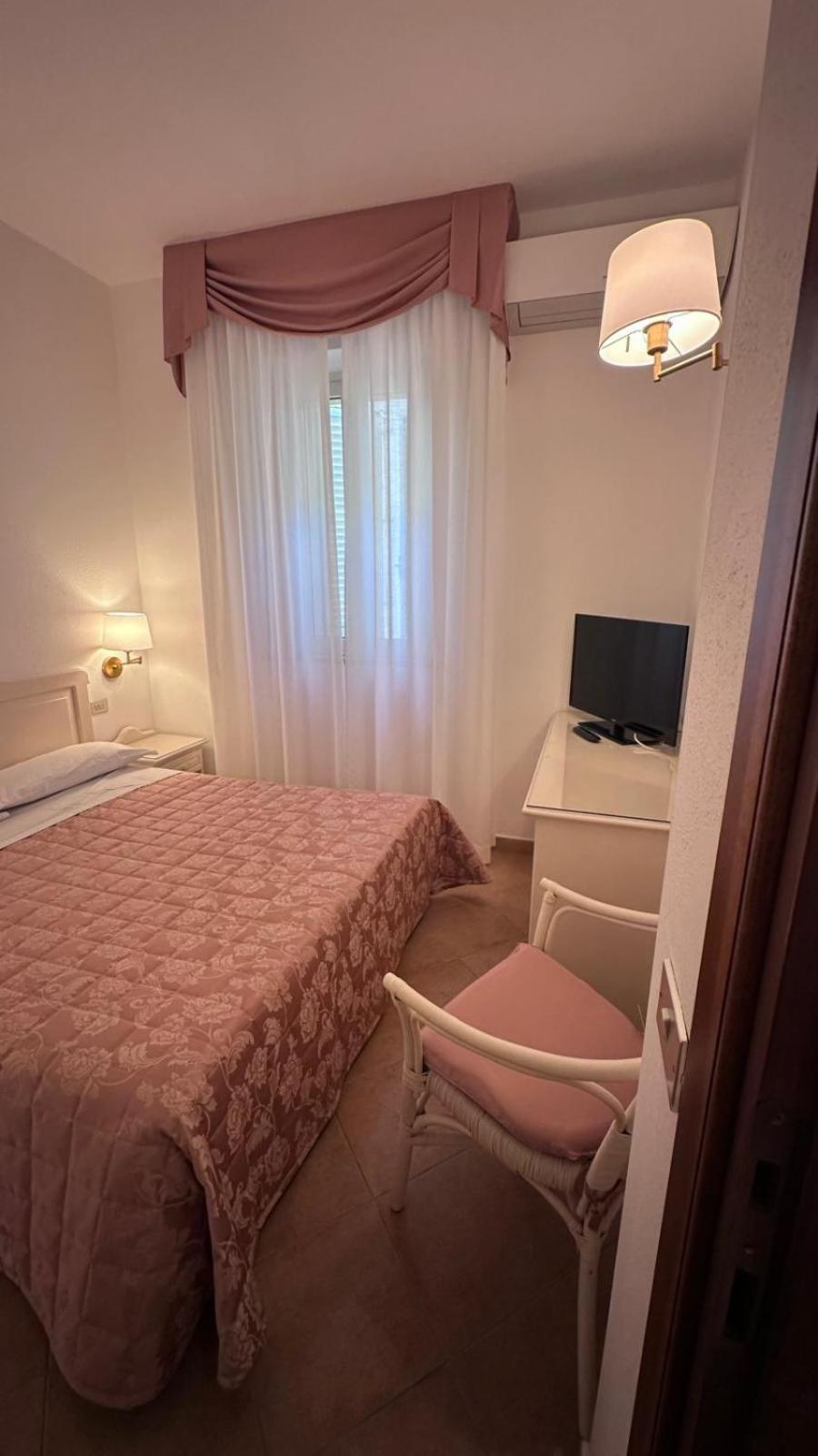 Hotel Terranova Olbia Esterno foto